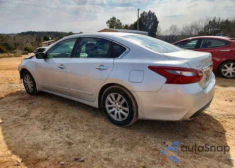 2018 Nissan Altima 2.5 из США, поврежденный, VIN 1N4AL3APXJC237139